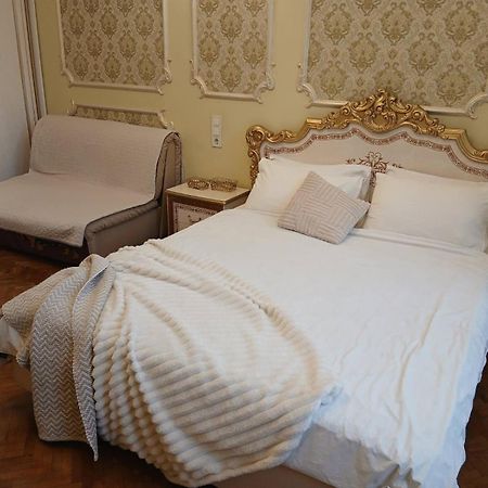 Квартира Возле Оперы Lviv Dış mekan fotoğraf