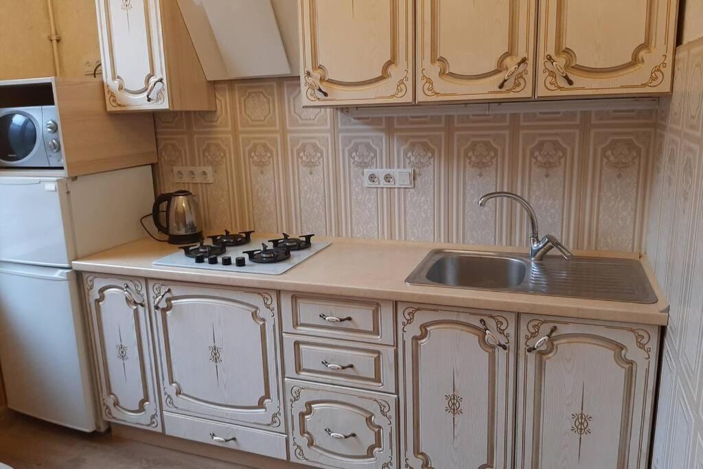 Квартира Возле Оперы Lviv Dış mekan fotoğraf