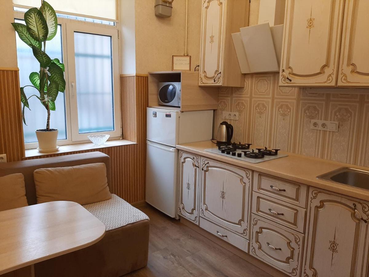 Квартира Возле Оперы Lviv Dış mekan fotoğraf
