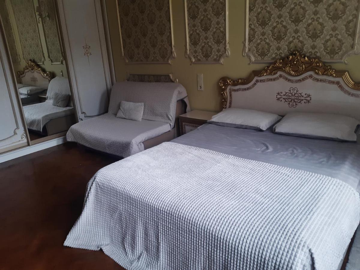 Квартира Возле Оперы Lviv Dış mekan fotoğraf